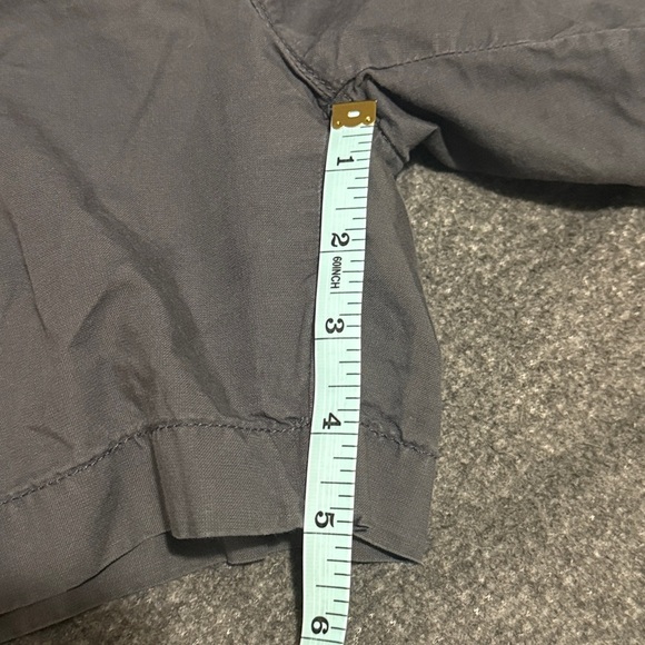 Patagonia Women’s Charcoal Flat Front Shorts - Picture 7 of 7